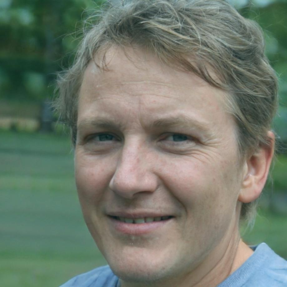 Toivo Järvinen, lead neural networks instructor at Glrintex